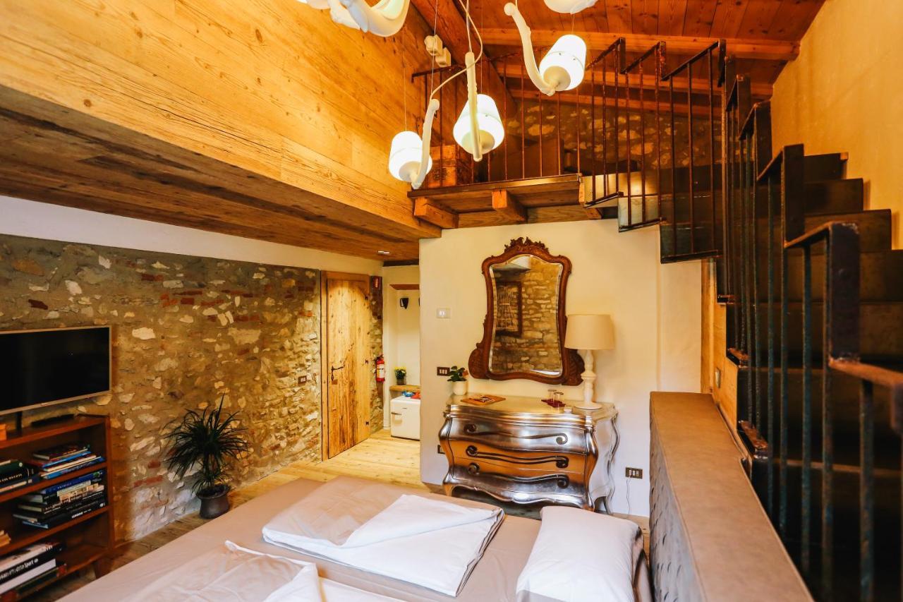 Agriturismo Ca' Fenile 알자노 롬바르도 외부 사진