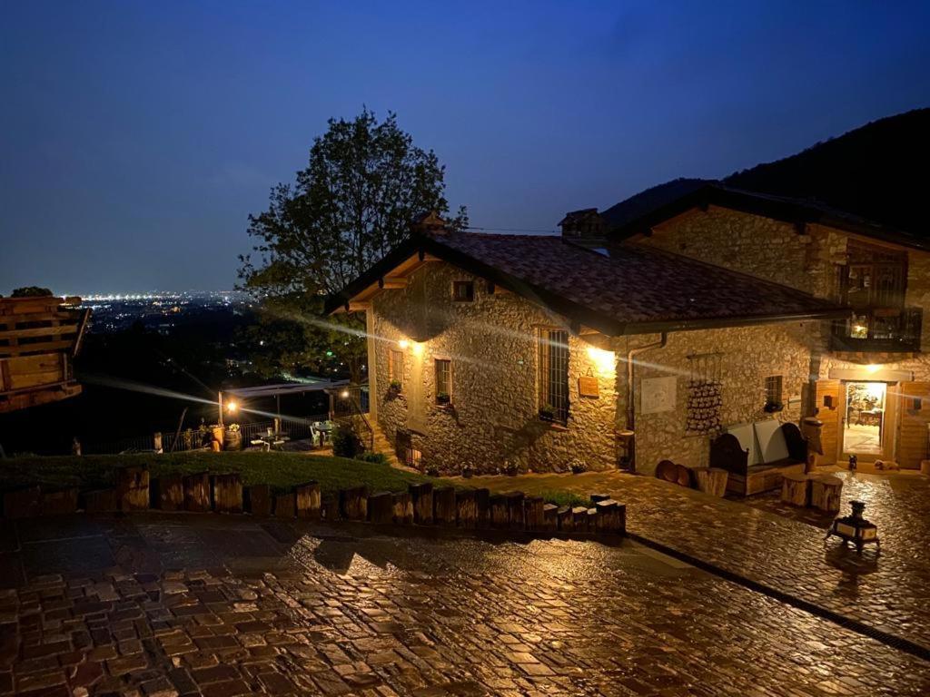 Agriturismo Ca' Fenile 알자노 롬바르도 외부 사진